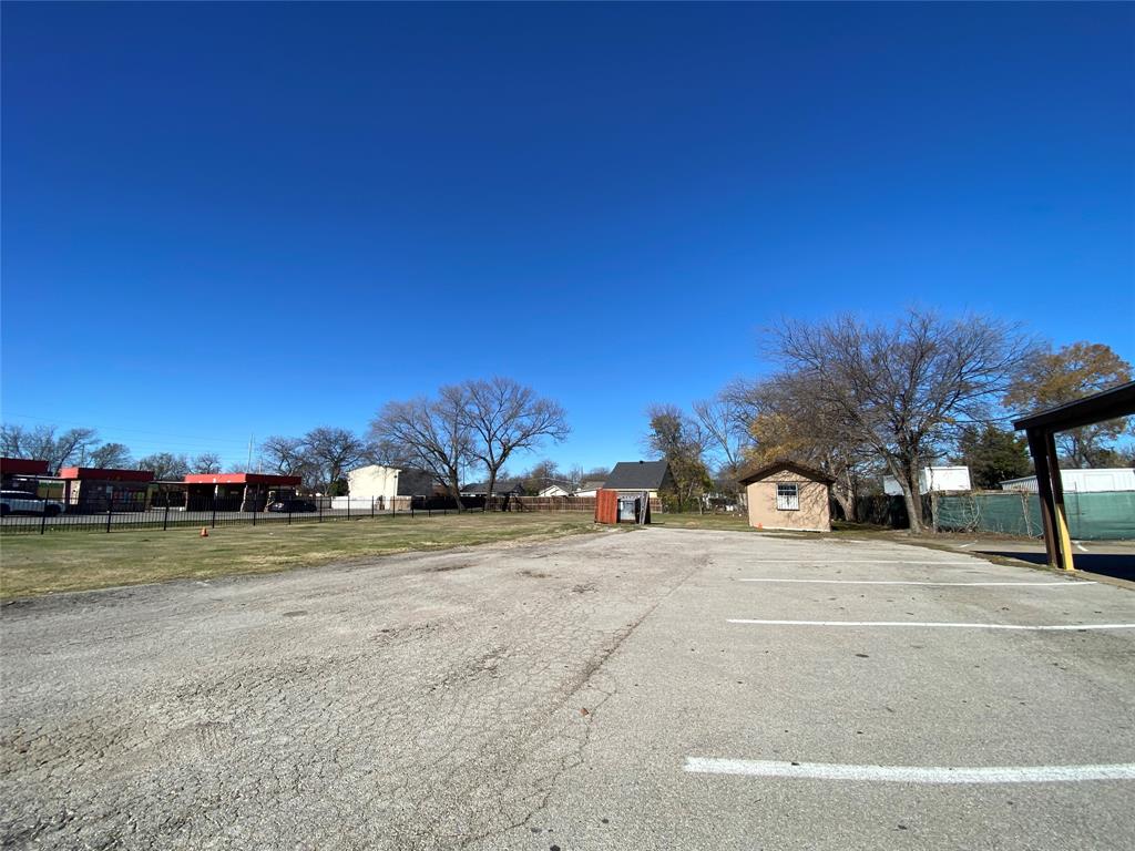 7041 Military Parkway Property Photo 19