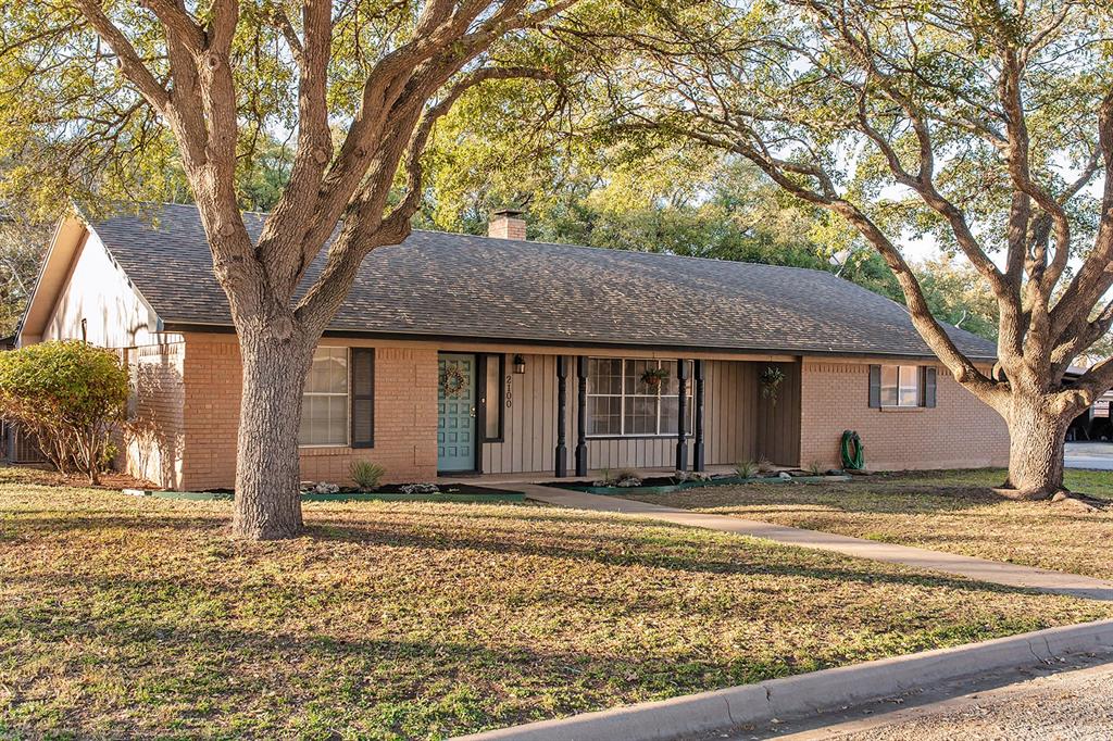 2100 Stanton Street Property Photo