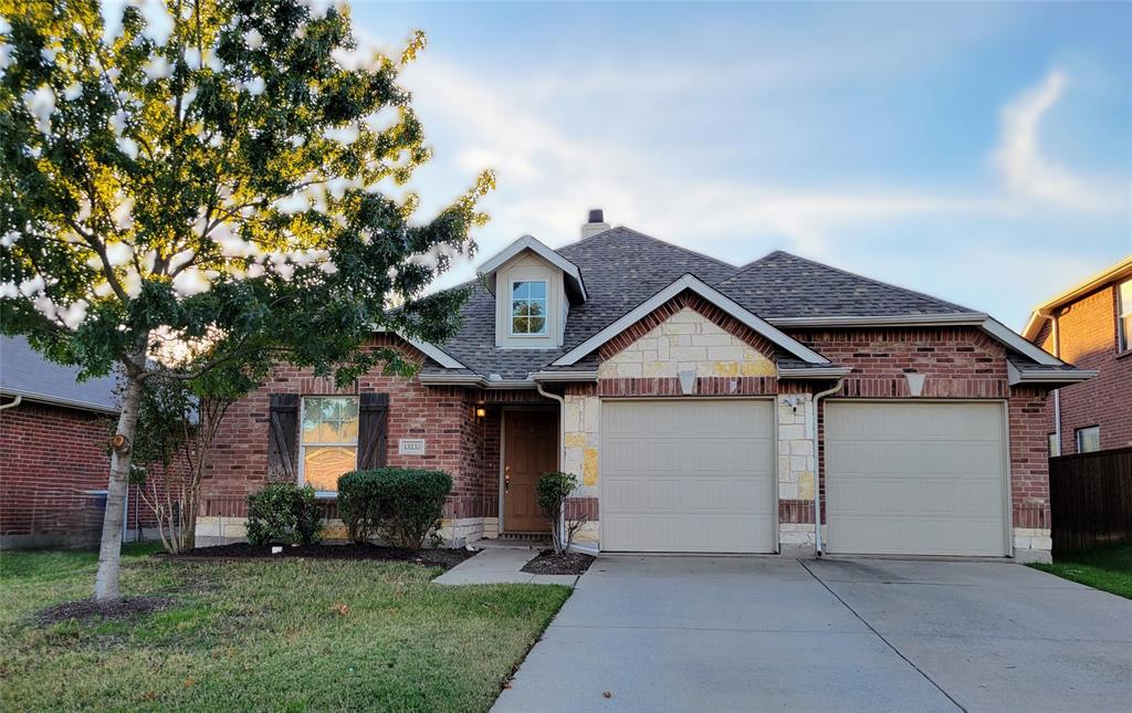 13233 Fowler Drive Property Photo 1