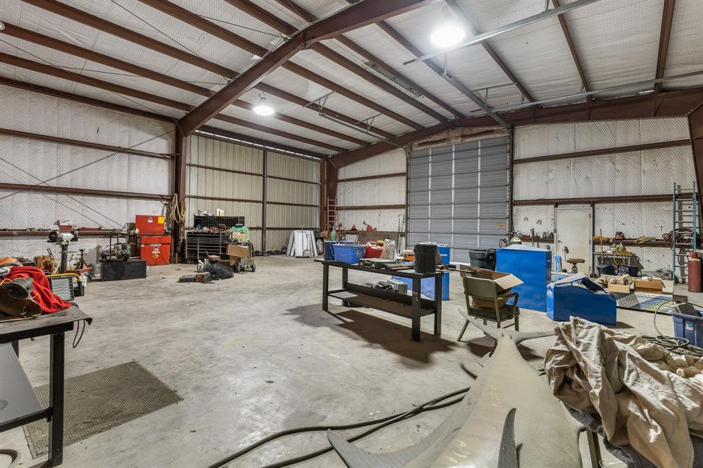 261 E Industrial Boulevard Property Photo 20