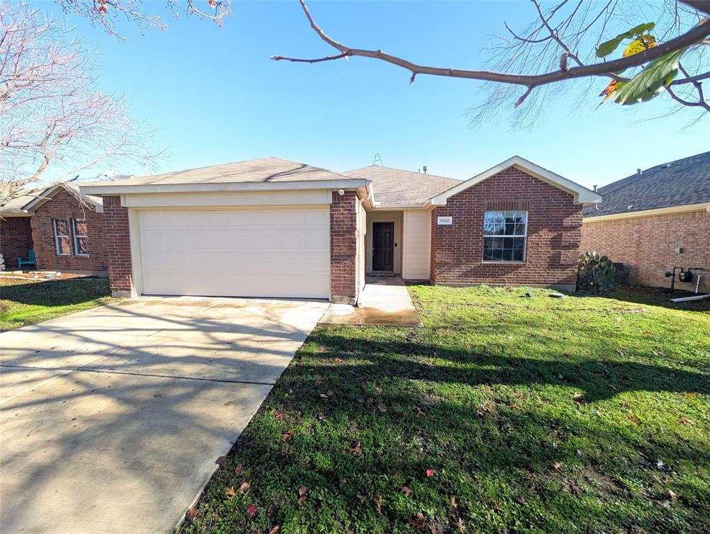 1002 Halifax Lane Property Photo 1