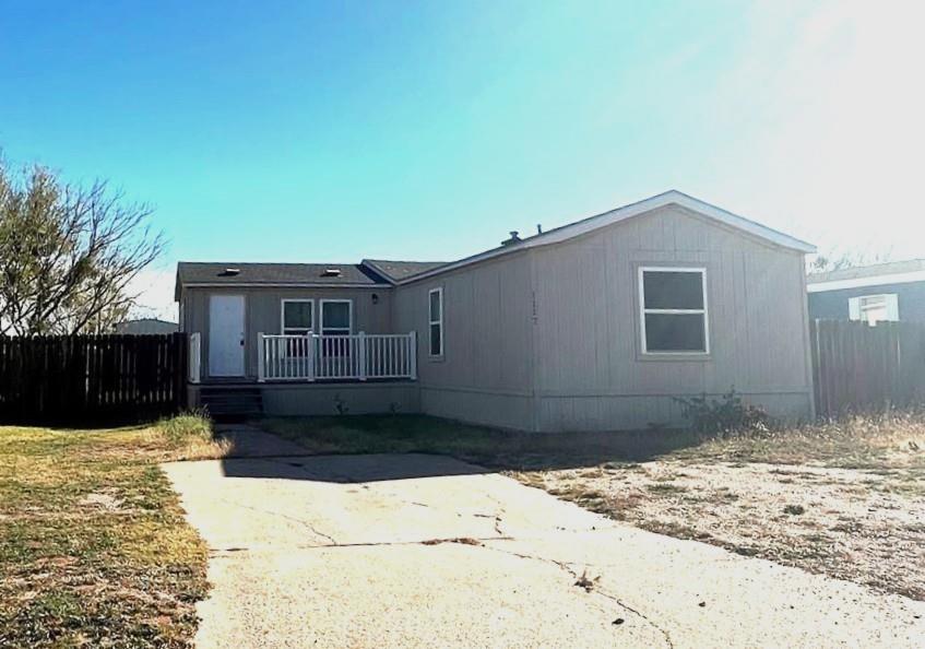 1117 N Alameda Road Property Photo