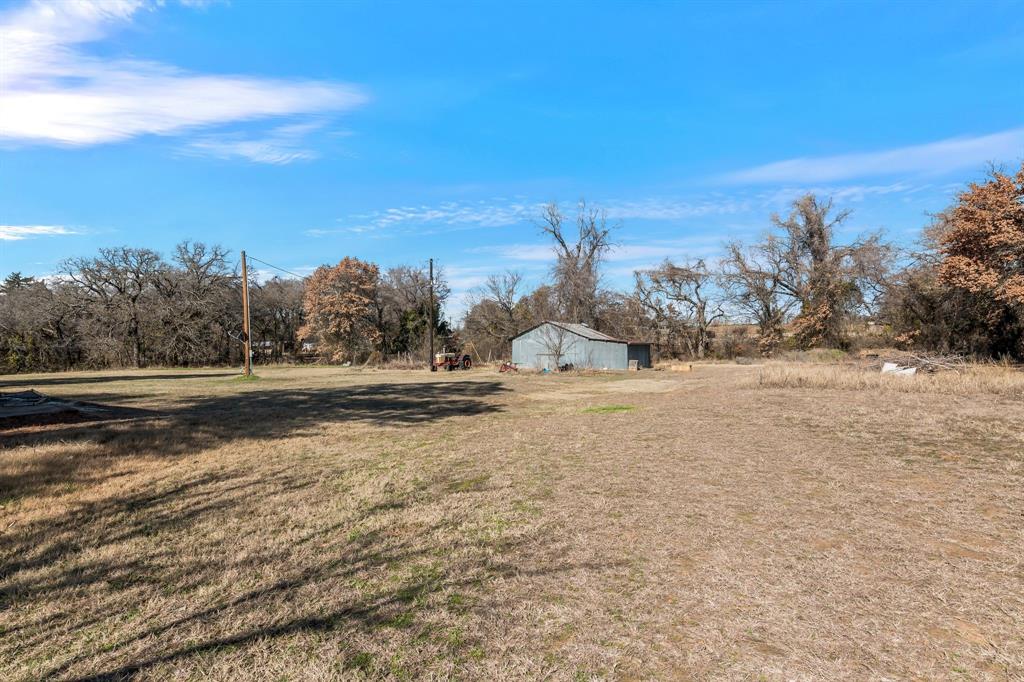 990 County Road 4371 Property Photo 21