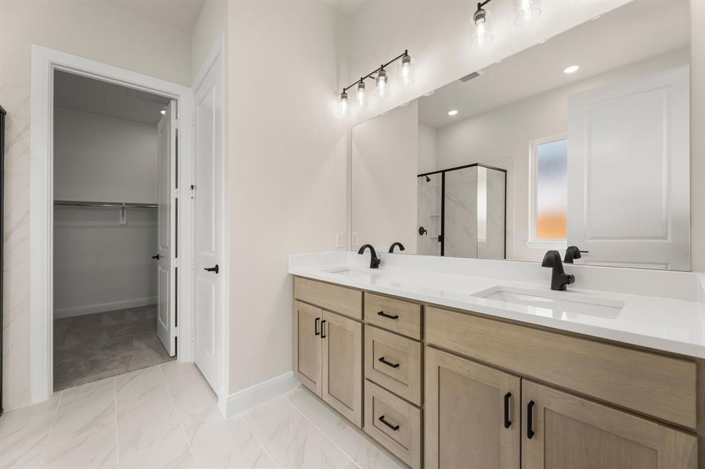 2508 Grinnel Drive Property Photo 12