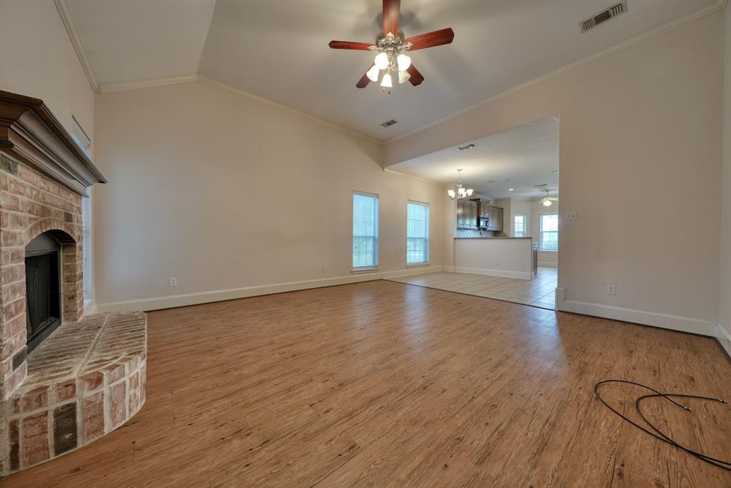 101 Charles Drive Property Photo 8