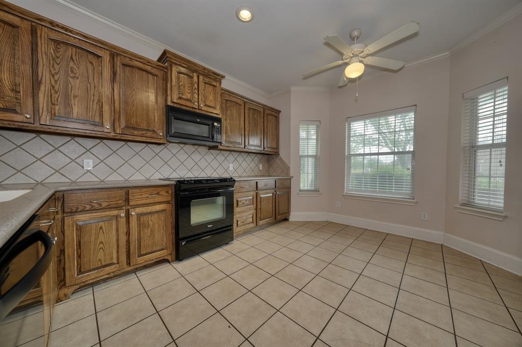 101 Charles Drive Property Photo 10