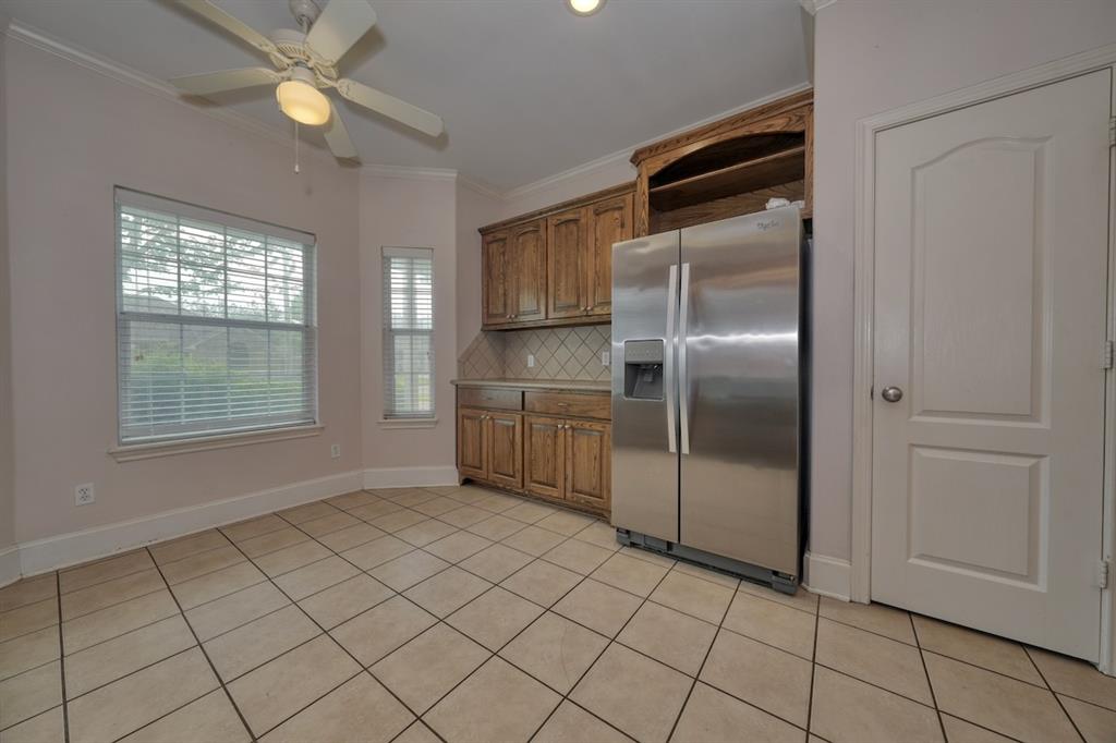 101 Charles Drive Property Photo 11