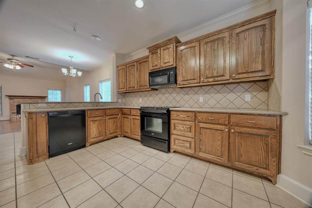 101 Charles Drive Property Photo 12