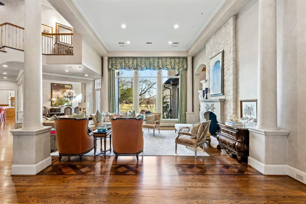 1808 Cliffview Drive Property Photo 4