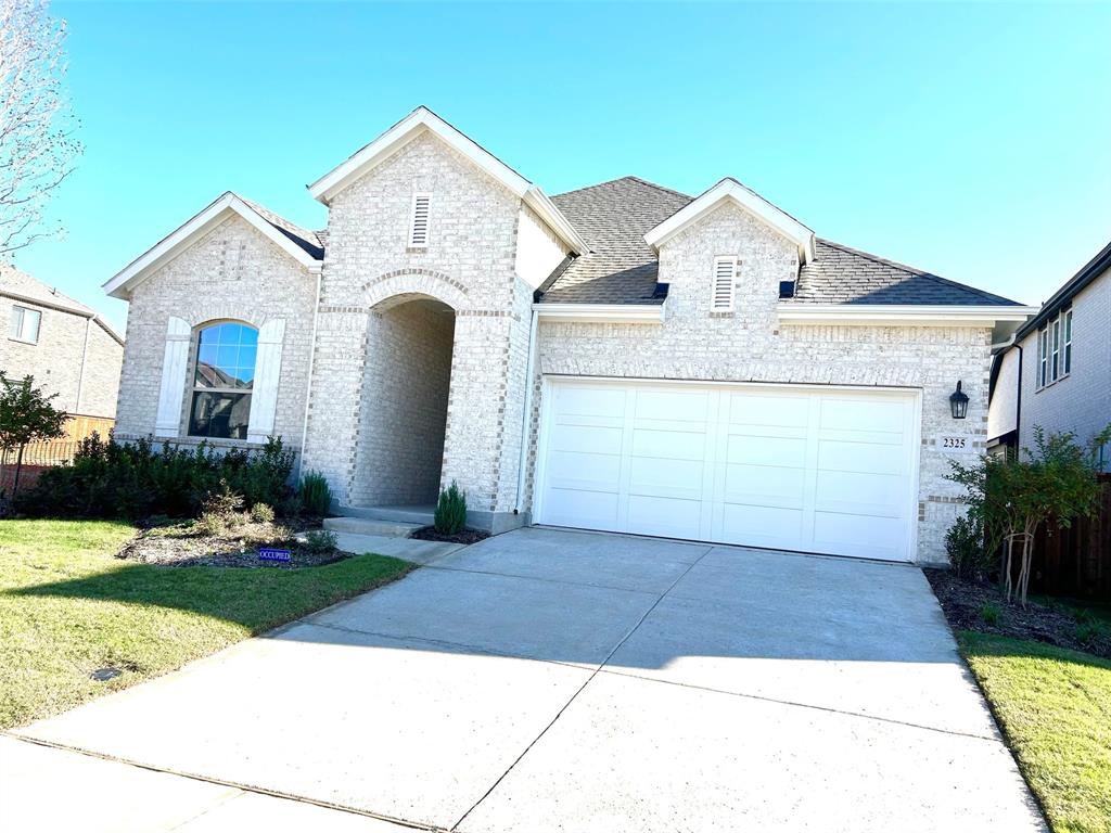 2325 Plumeria Lane Property Photo 1