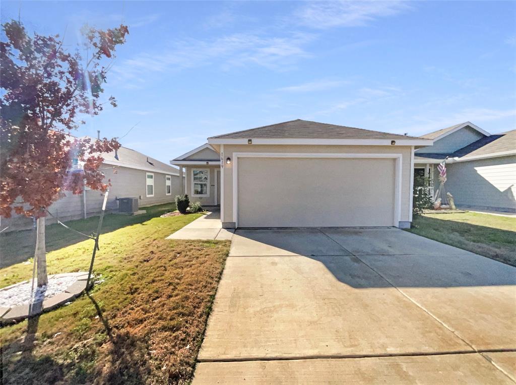 1619 Daunton Drive Property Photo 1