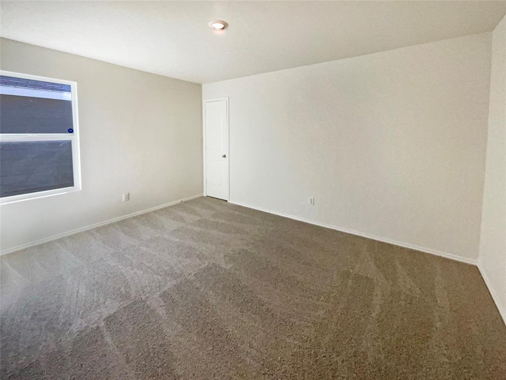 1619 Daunton Drive Property Photo 5