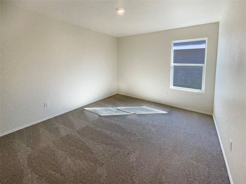 1619 Daunton Drive Property Photo 13