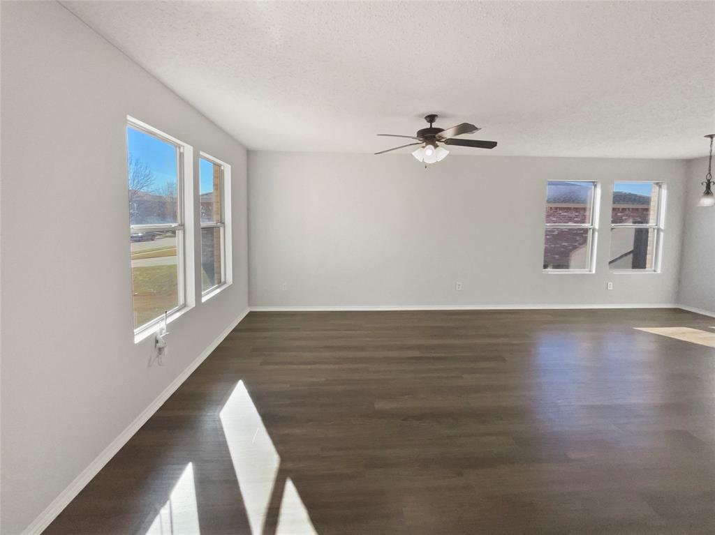 7612 Shoal Bend Property Photo 10