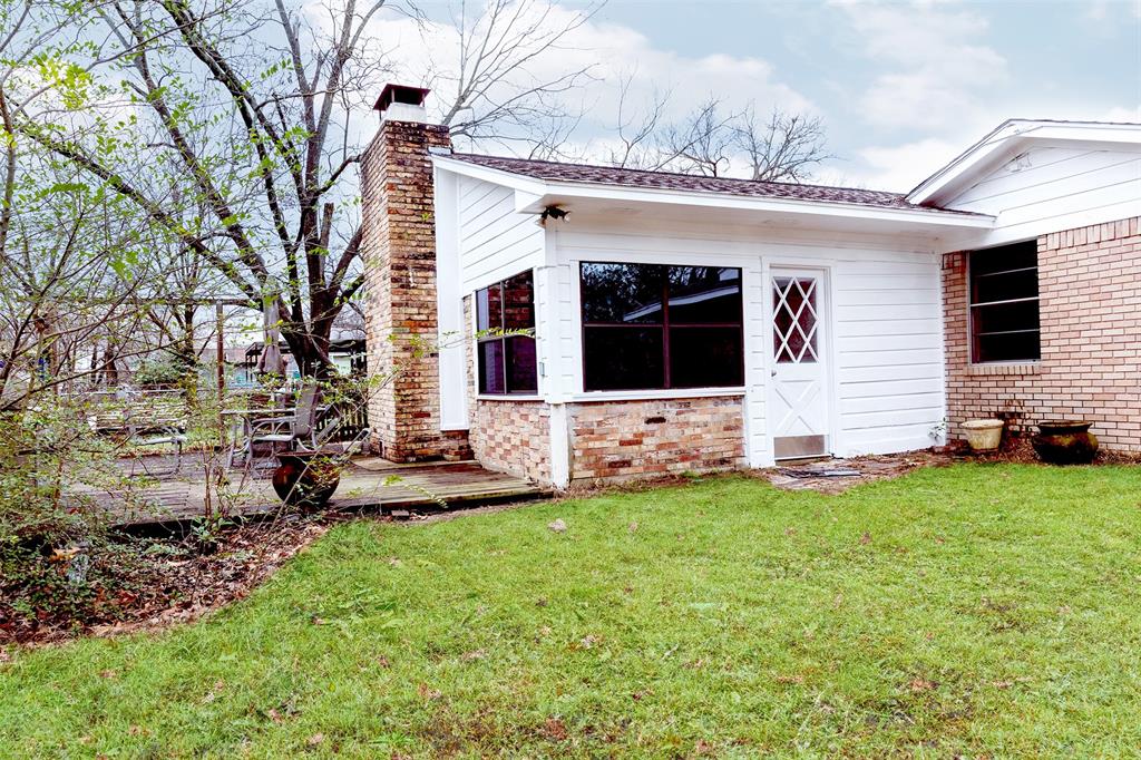 210 Yorke Street Property Photo 14