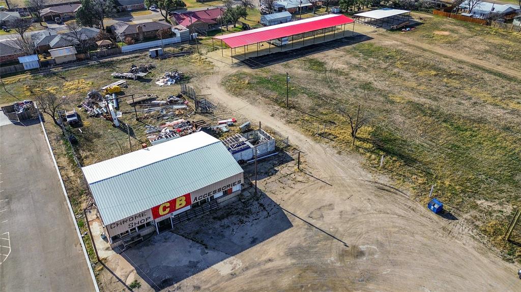 805 S Frontage Road Property Photo 1