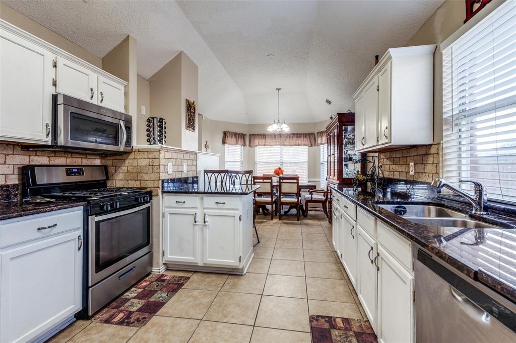 1807 Grand Cayman Way Property Photo 4