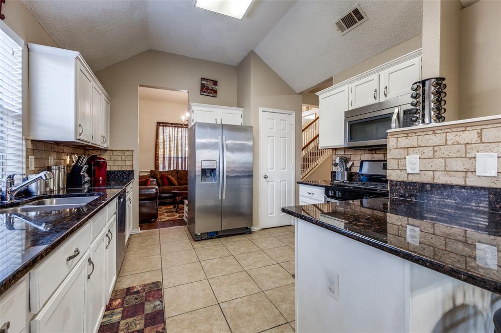 1807 Grand Cayman Way Property Photo 5