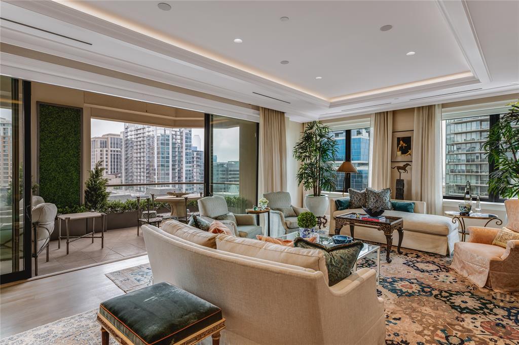 2300 Wolf Street Property Photo