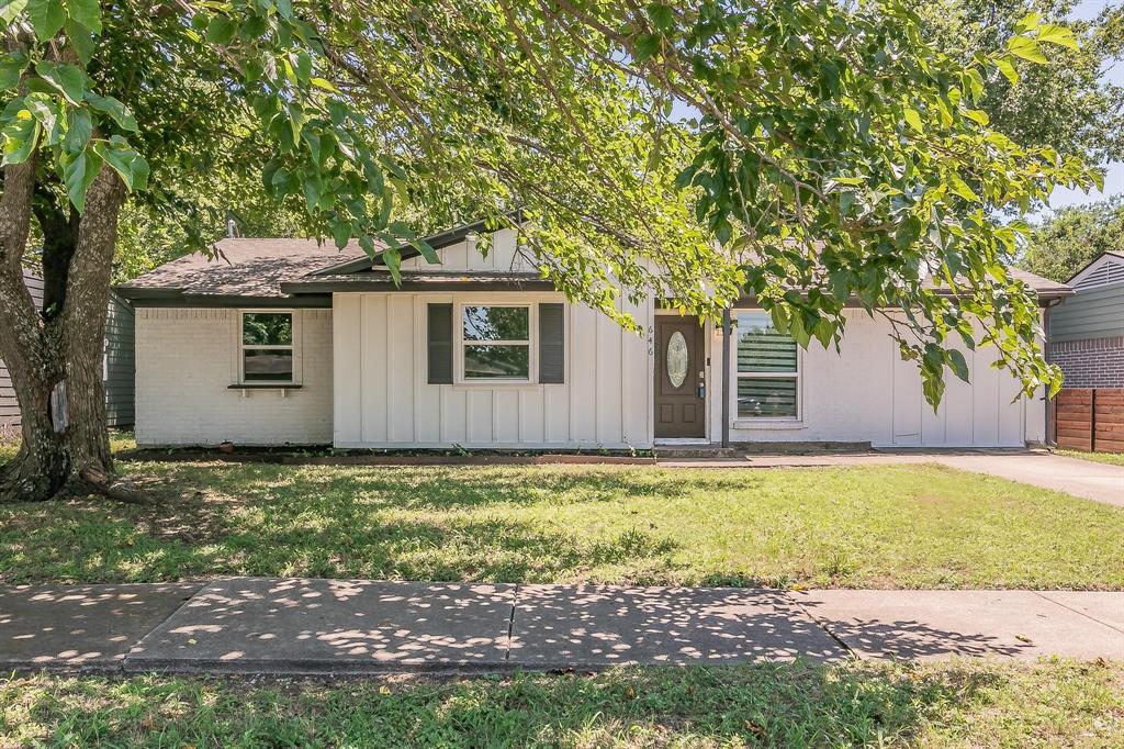 646 E Fairmeadows Drive Property Photo