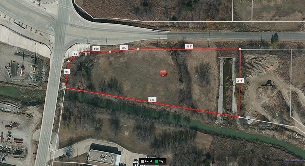 910 Dickey Road Property Photo 4