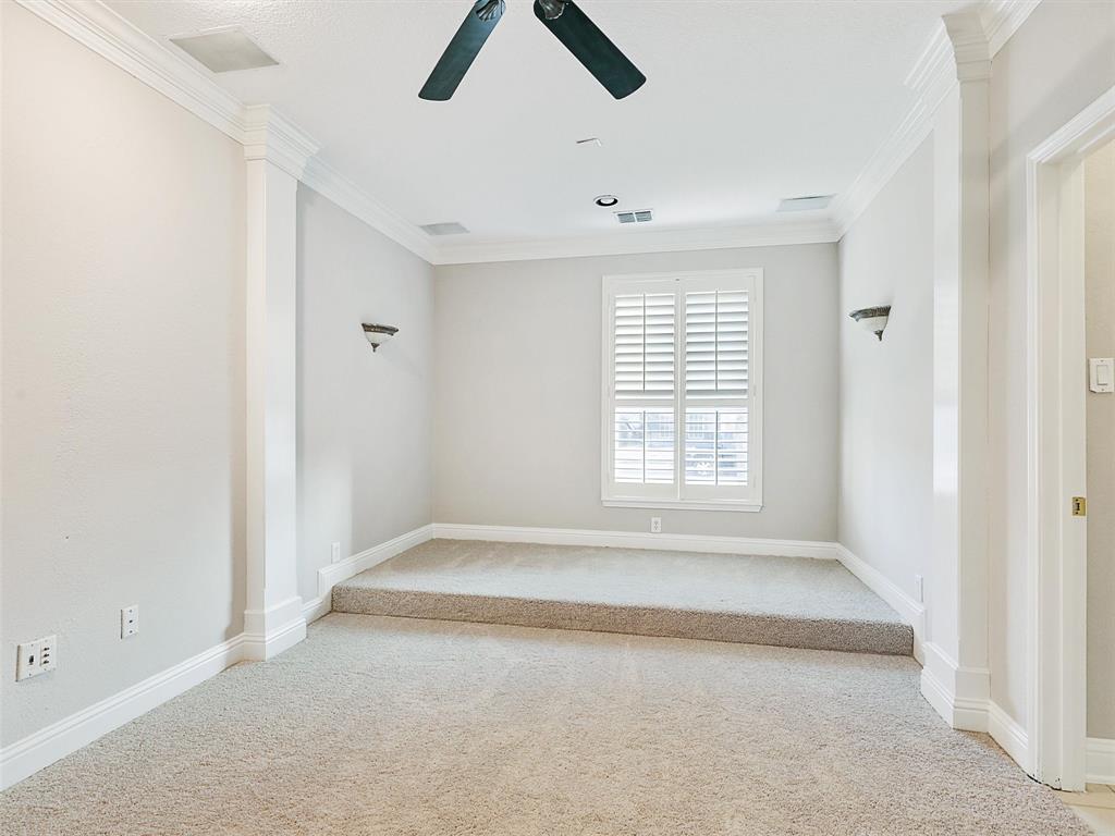 9812 Enmore Lane Property Photo 16