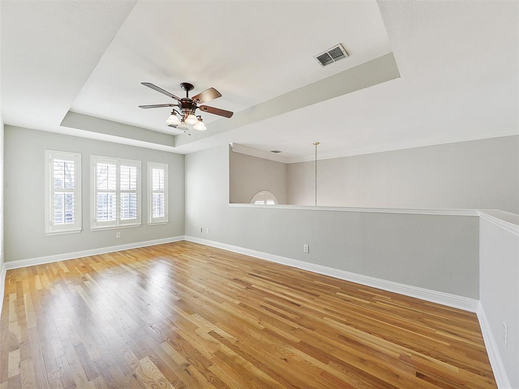 9812 Enmore Lane Property Photo 19