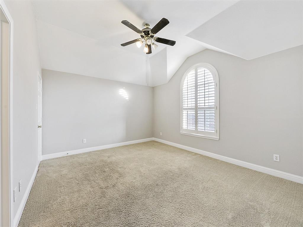 9812 Enmore Lane Property Photo 21