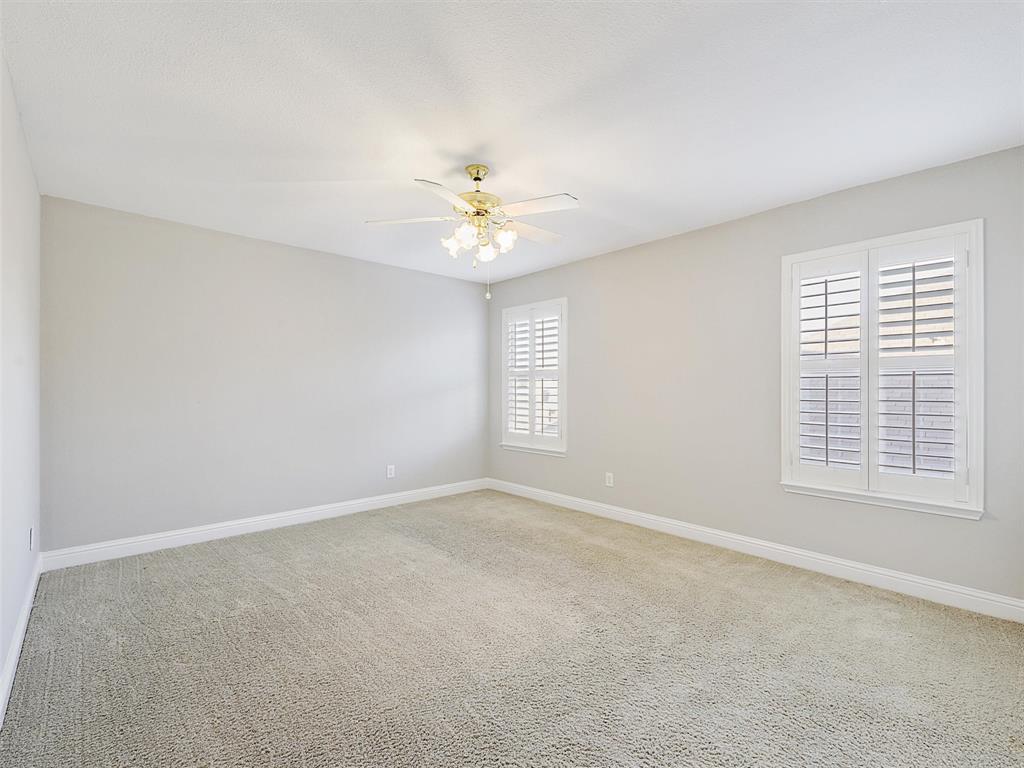 9812 Enmore Lane Property Photo 24