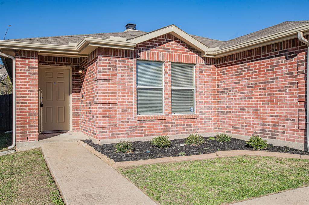 4048 Golden Horn Lane Property Photo 1