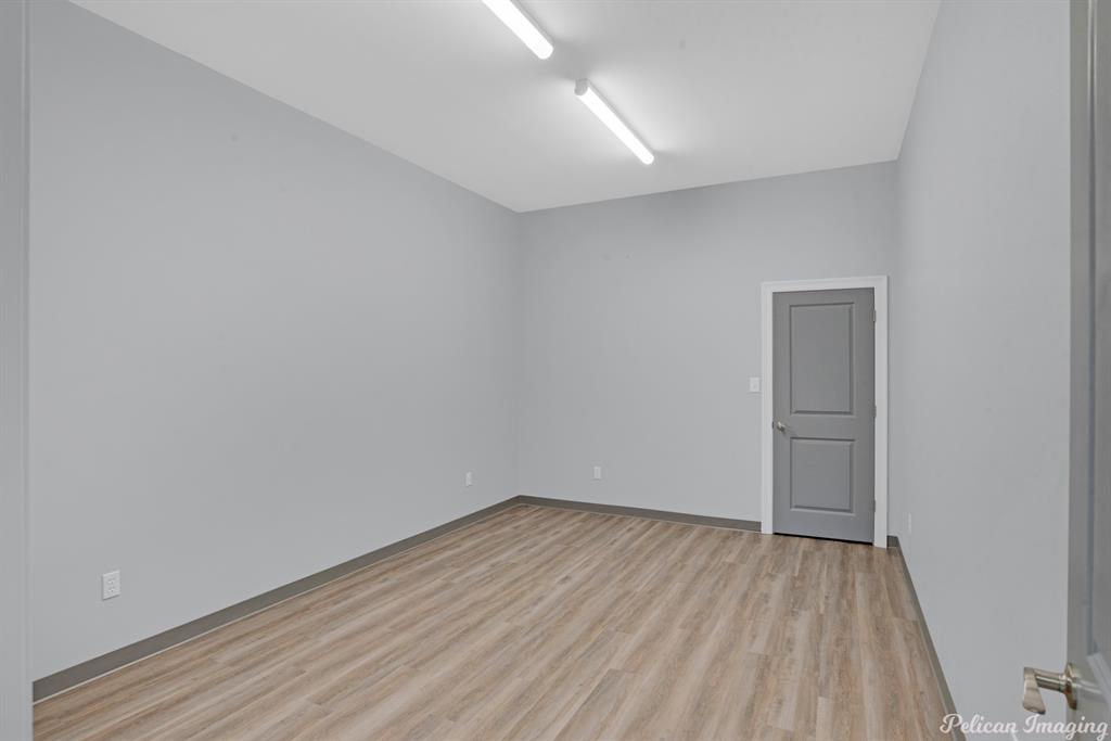 9275 Youree Drive Property Photo 5