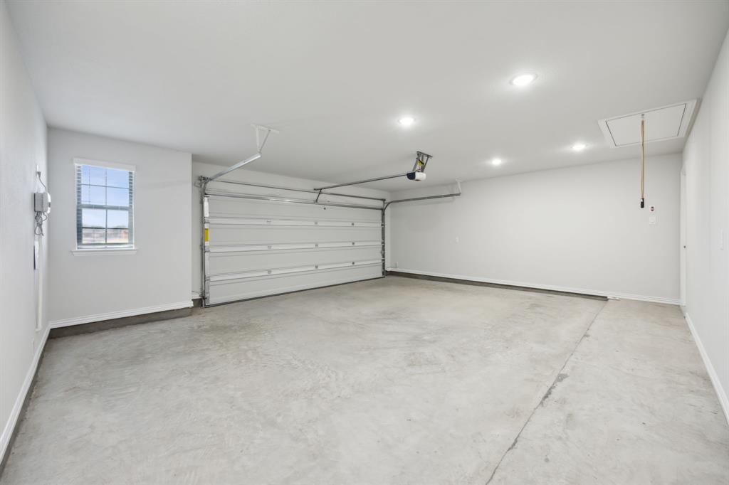 1117 Alaska Property Photo 9