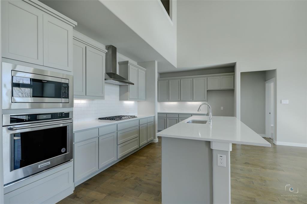 1712 Ambrosia Property Photo 7