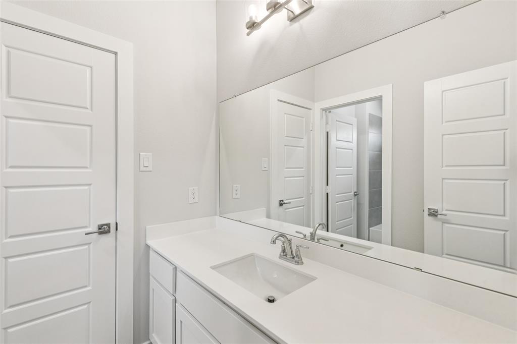 1712 Ambrosia Property Photo 34