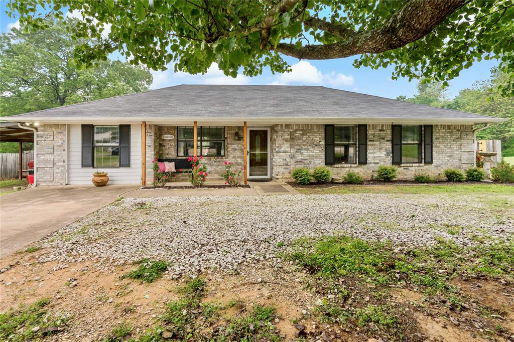 140 Laredo Property Photo