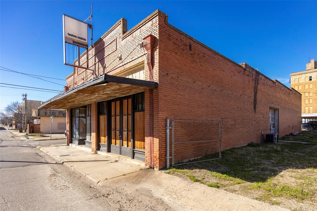 2616 Pickett Street Property Photo 4
