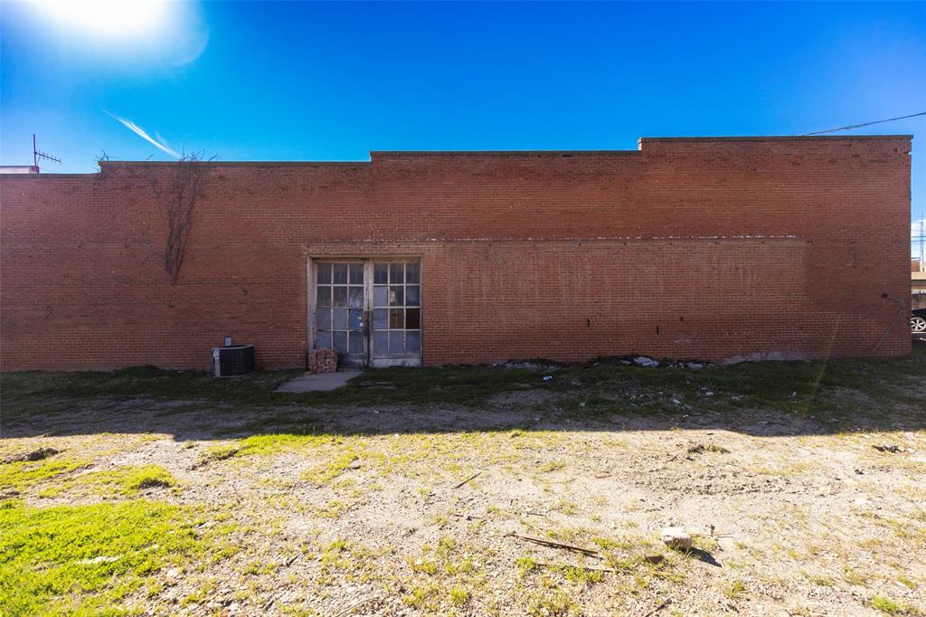 2616 Pickett Street Property Photo 5