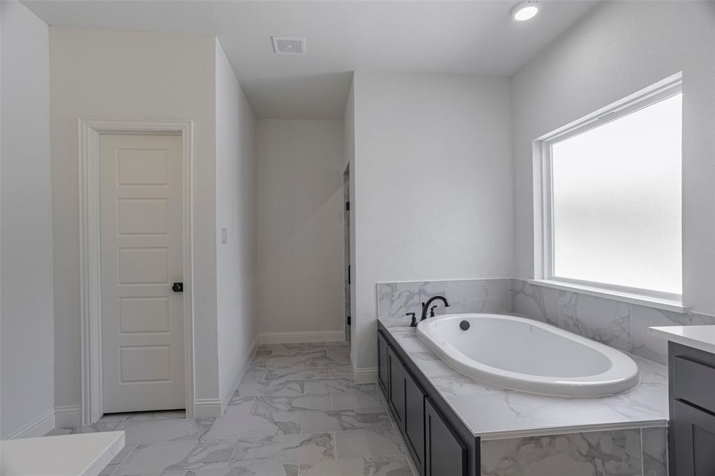 12517 Hopke Court Property Photo 14