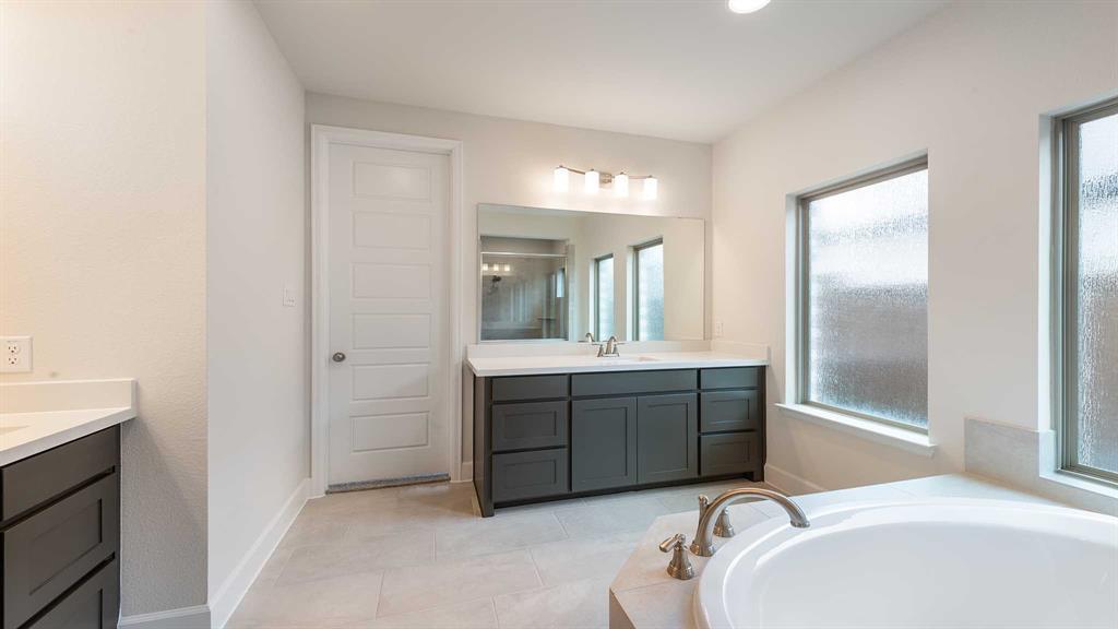 2724 Biltmore Drive Property Photo 23