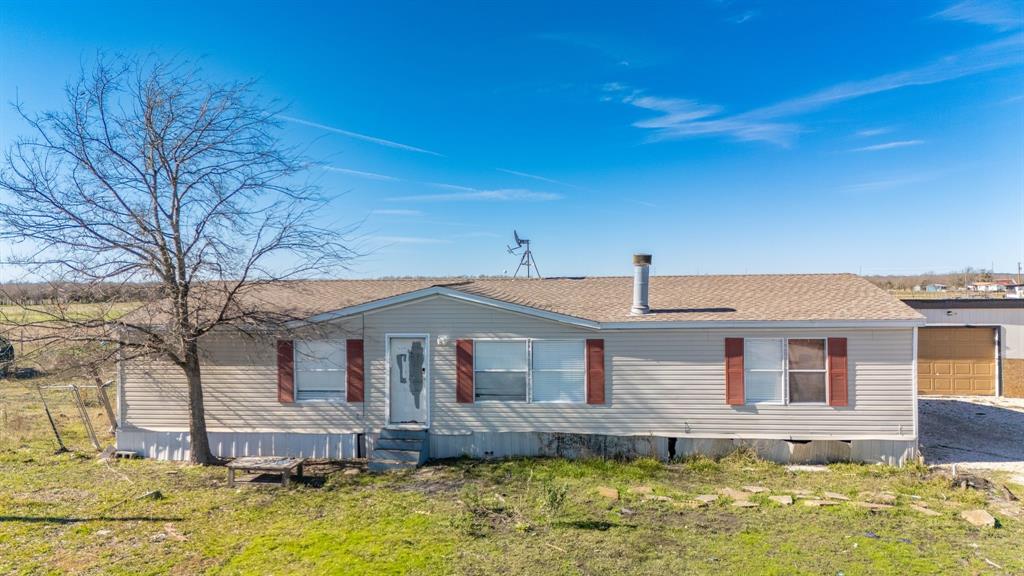 2104 County Road 2134 Property Photo