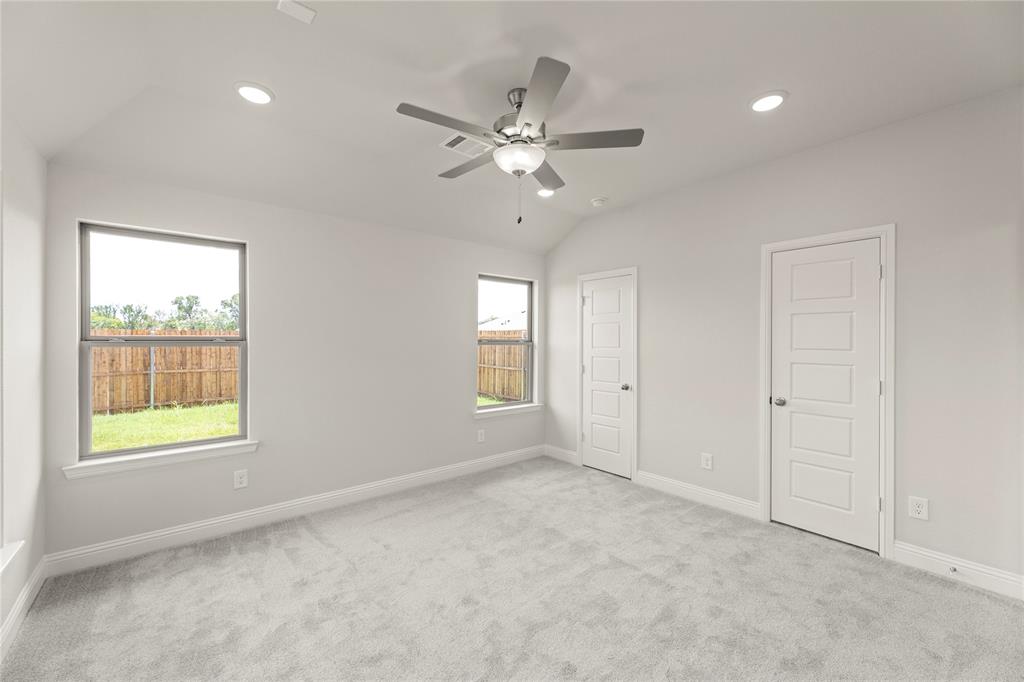 1621 Meadow Crest Drive Property Photo 16