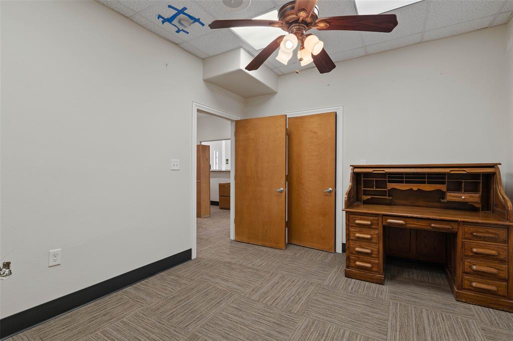 3605 Interstate 30 Property Photo 6