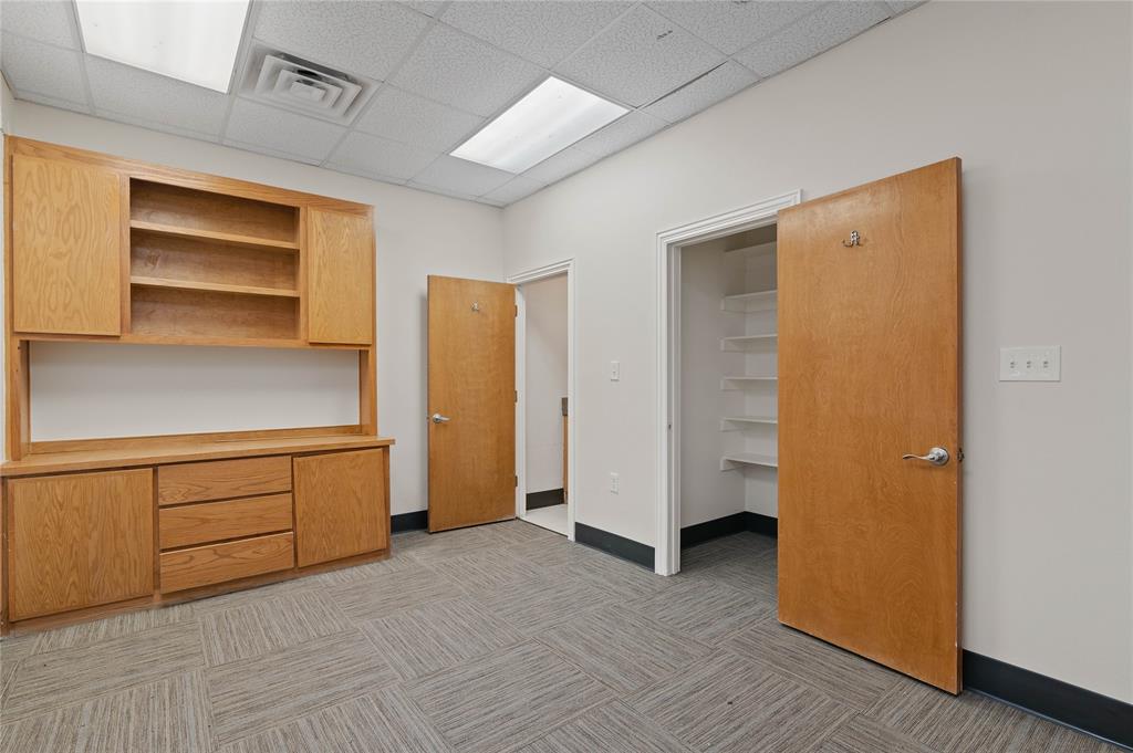 3605 Interstate 30 Property Photo 24