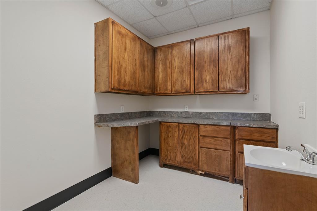 3605 Interstate 30 Property Photo 29