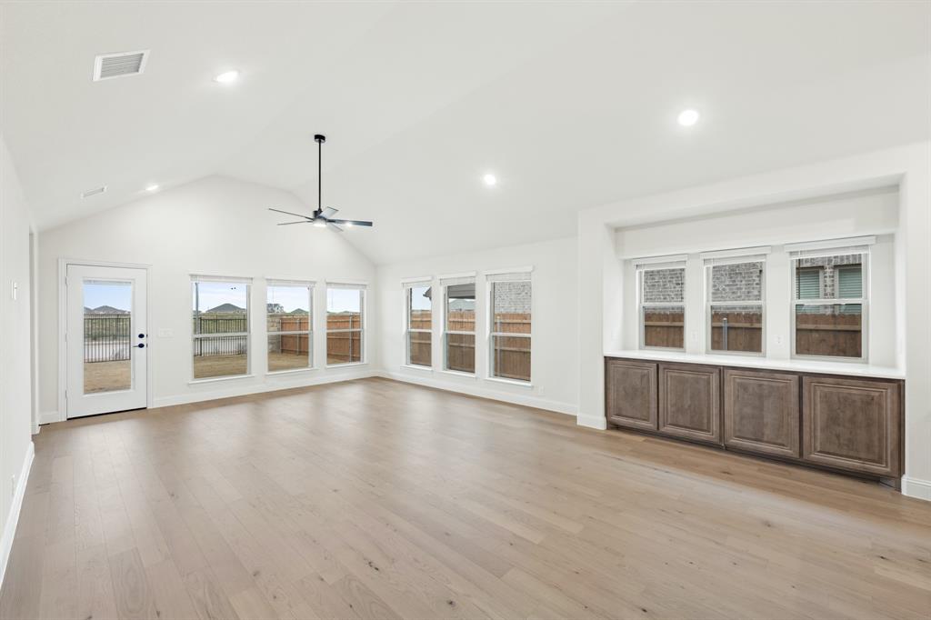 1016 Silver Sage Drive Property Photo 15