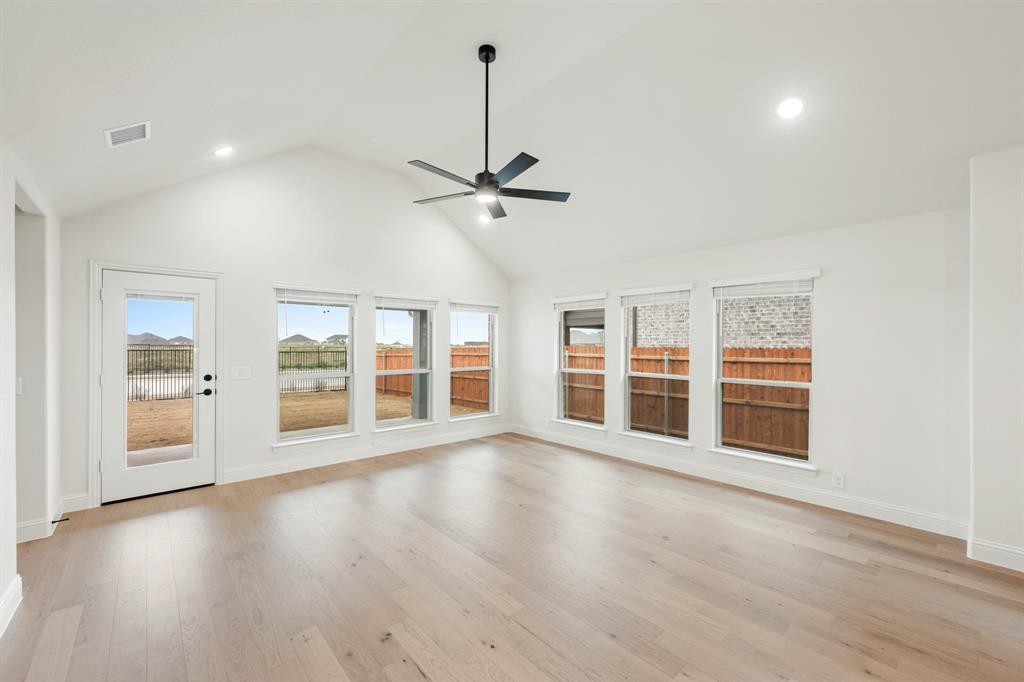 1016 Silver Sage Drive Property Photo 16