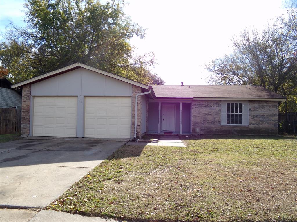 1506 Clearbrook Street Property Photo