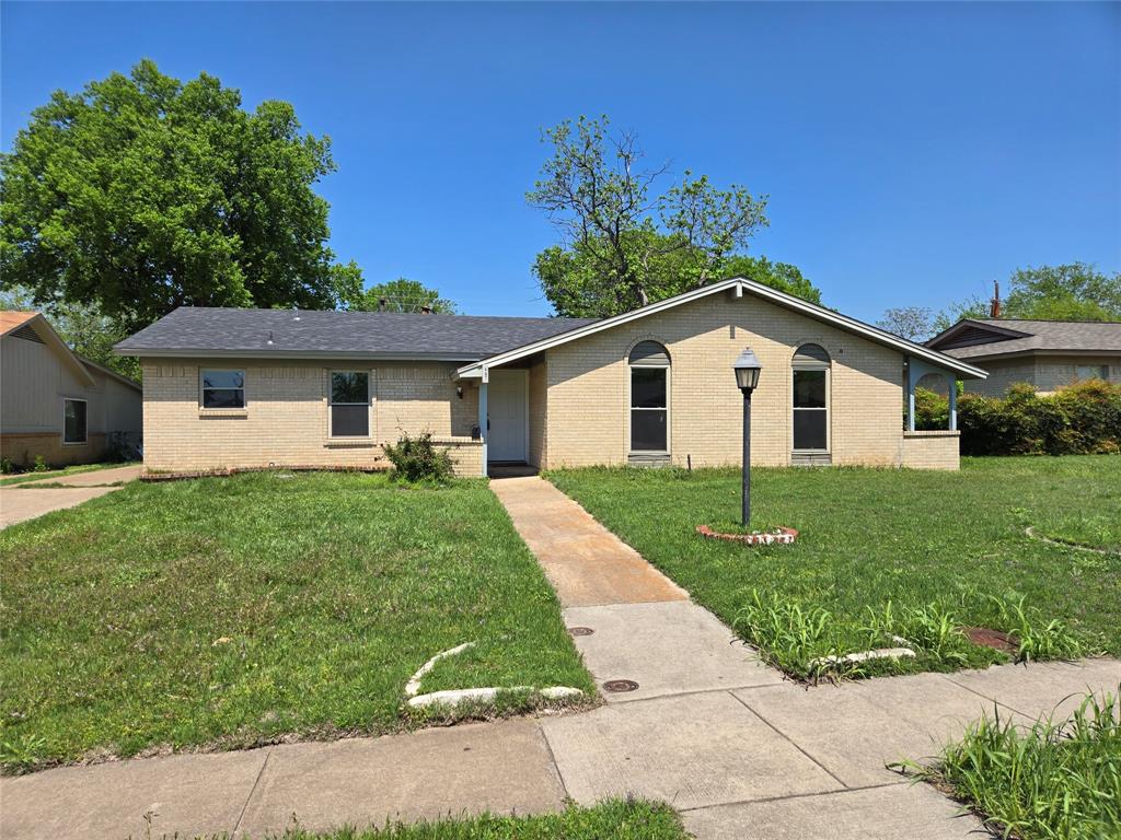 407 Azalea Lane Property Photo