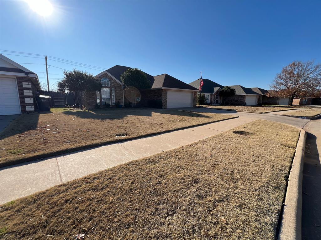 5609 Forest Cove Drive Property Photo