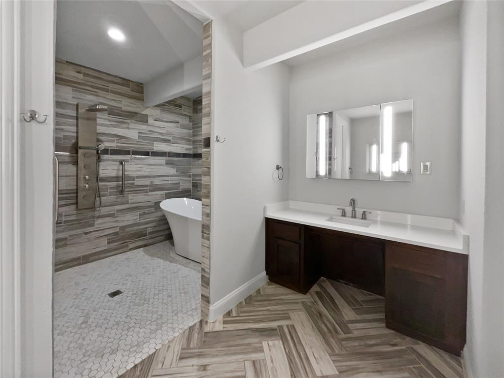 640 Lockton Lane Property Photo 7